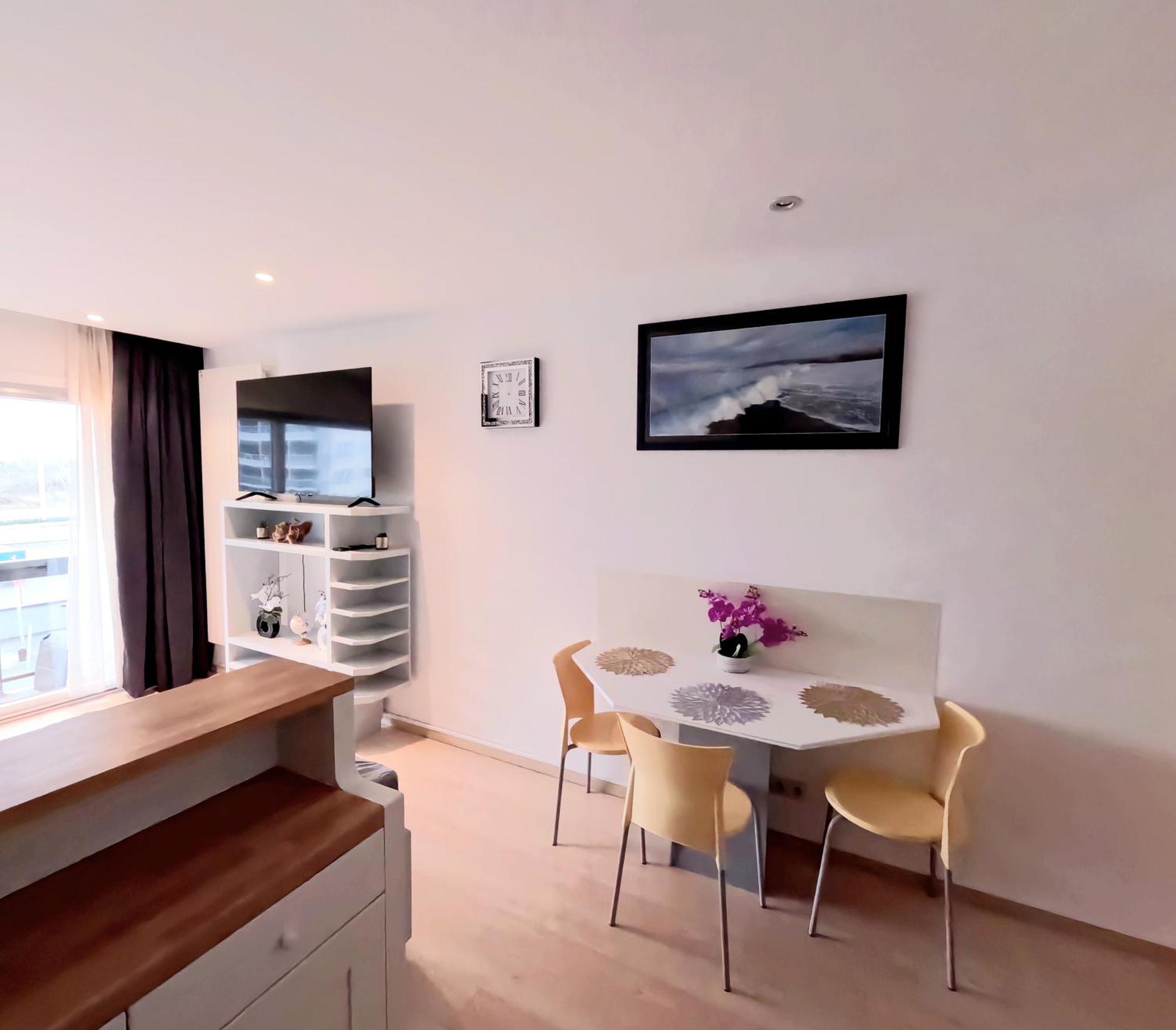 Skyline Suite 2 أوستدوينكيرك المظهر الخارجي الصورة